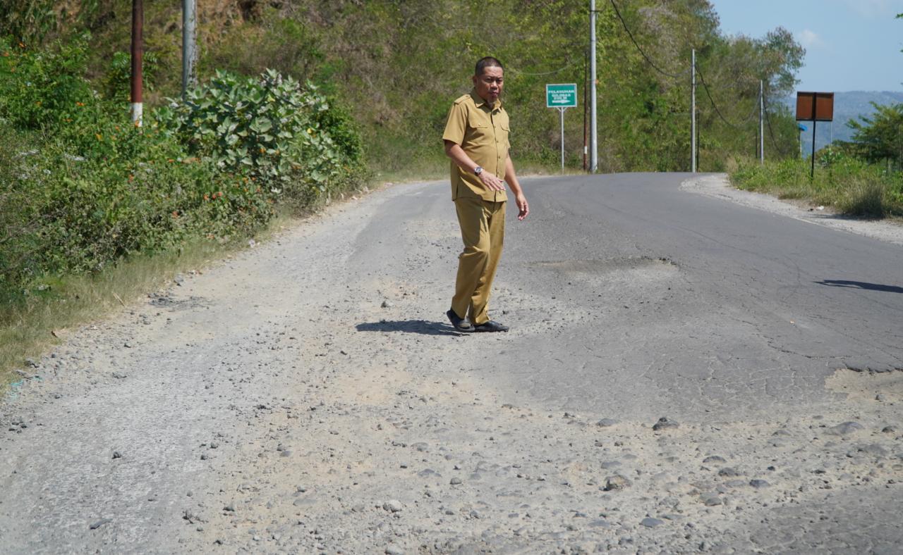 Kunjungan Lapangan Ruas jalan Lembar-Sekotong-Pelangan, Penanganan Inpres Jalan Daerah