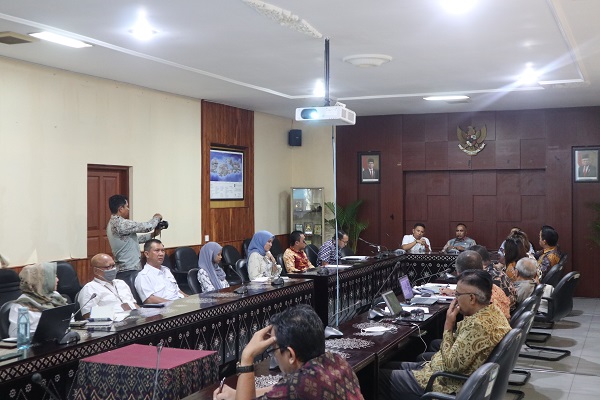 Pembahasan Studi Kelayakan SPAM Regional di Pulau Lombok