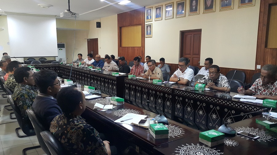 KETERSEDIAAN DAN KEBUTUHAN ALAT-ALAT BERAT DALAM PENANGANAN PASCA GEMPA