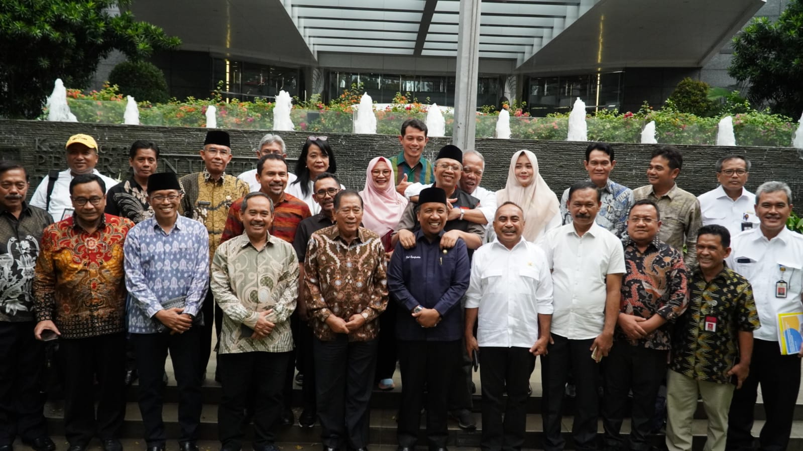 Gubernur NTB dan Kadis PUPR Provinsi NTB Membawa Semangat Kolaborasi Infrastruktur ke Menteri PUPR