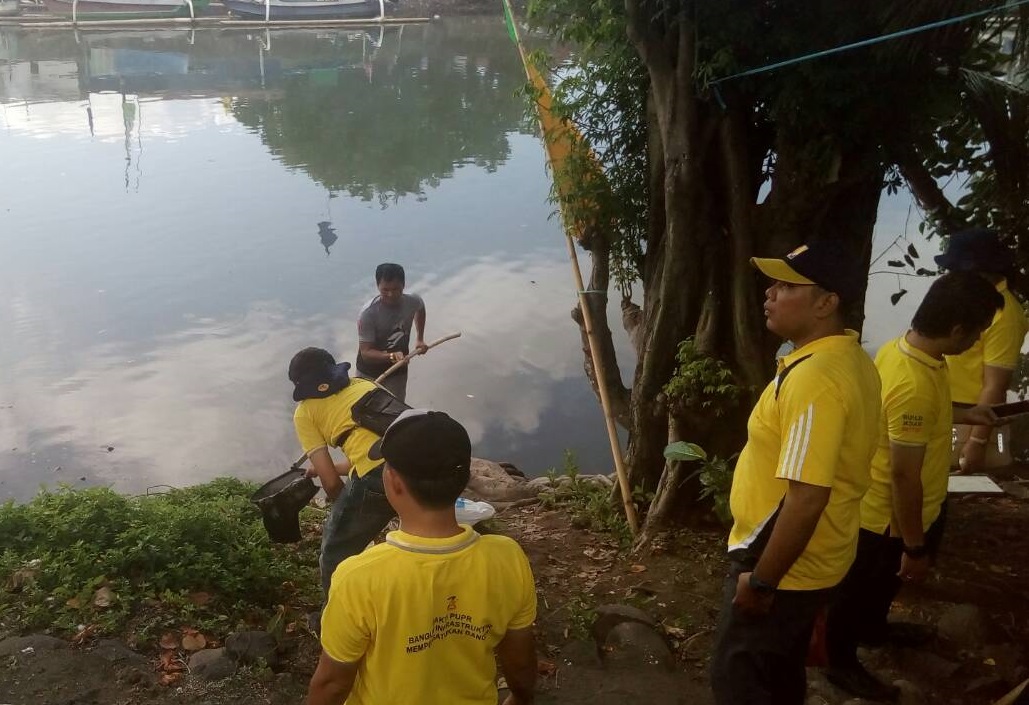 PERAYAAN HUT PROVINSI NTB DENGAN KEGIATAN BERSIH SUNGAI JANGKOK